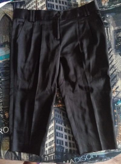 Лот: 7707542. Фото: 1. Брюки бриджи BCBG из США 44 размер. Брюки, шорты