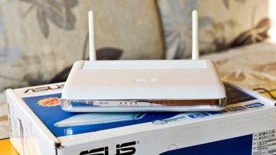 Лот: 4317915. Фото: 1. ADSL модем + Wi-Fi Роутер ASUS... Проводные модемы