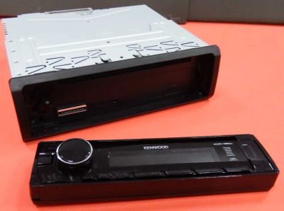 Лот: 15800876. Фото: 1. Автомагнитола Kenwood KDC-130UG. Автомагнитолы