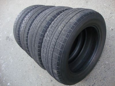 Лот: 8521041. Фото: 1. Зима! 215/60/16 Bridgestone Blizzak... Шины