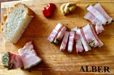 Лот: 9770454. Фото: 1. Грудинка свинная варено-копченая... Мясо, птица, яйцо