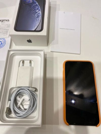 Лот: 17202402. Фото: 1. iPhone XR 128 Black. Чехлы, бамперы