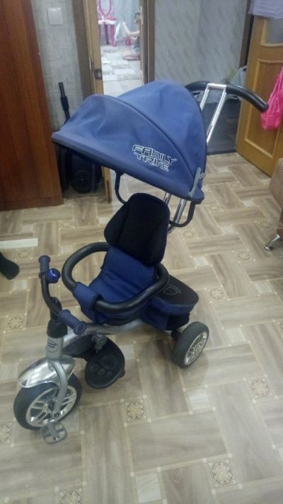 Лот: 15595705. Фото: 1. Велосипед трехколесный Family... Велосипеды