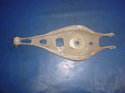 Лот: 14310711. Фото: 1. Рычаг подвески BMW 318i, 320i... Ходовая, подвеска, рулевое управление