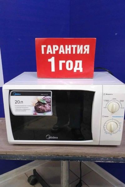 Лот: 16273978. Фото: 1. Микроволновая печь midea mm 720... Микроволновки, мини-печи