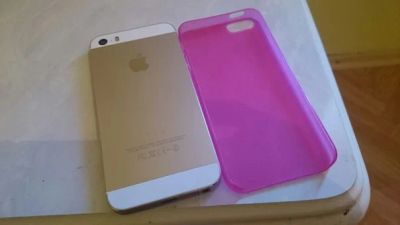 Лот: 6797130. Фото: 1. Iphone 5s 16gb GOLD Отличное состояние... Смартфоны