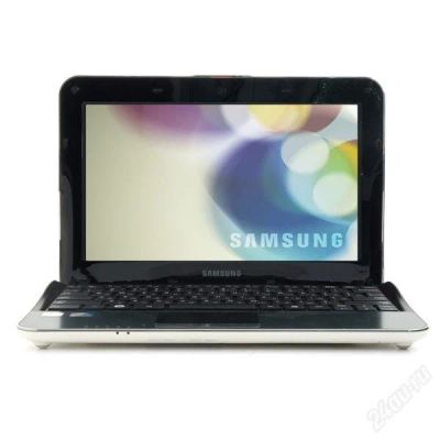 Лот: 1229284. Фото: 1. Белый нетбук Samsung NF210 Atom... Ноутбуки