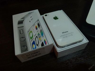 Лот: 5755261. Фото: 1. Продам Apple iPhone 4s 8Gb white... Смартфоны