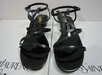 Лот: 1098359. Фото: 1. Женская обувь Продам Yves Saint... Босоножки