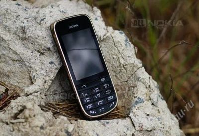 Лот: 542285. Фото: 1. Nokia Asha 202 ( 2 сим-карты... Кнопочные мобильные телефоны