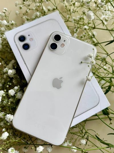 Лот: 21171956. Фото: 1. Смартфон Apple iPhone 11, 128... Смартфоны