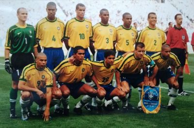 Лот: 19225390. Фото: 1. Фото сборная Бразилия по футболу. Фотографии