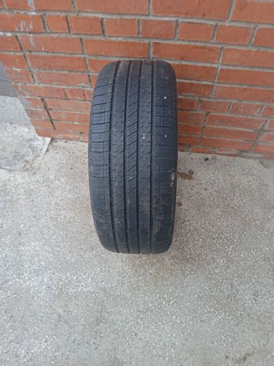 Лот: 19123401. Фото: 1. Bridgestone 235/45R17 turanza... Шины