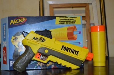 Лот: 19357480. Фото: 1. Nerf fortnite SP-L неисправный... Военная тема