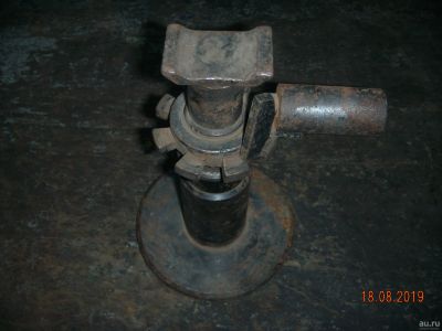 Лот: 14389494. Фото: 1. домкрат винтовой уаз. Домкраты
