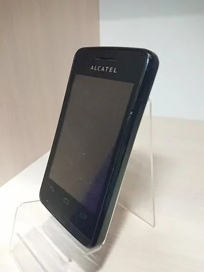 Лот: 12883932. Фото: 1. Смартфон Alcatel One Touch Pixi... Смартфоны