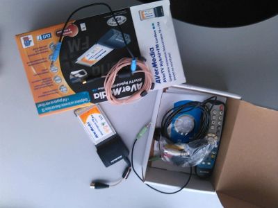 Лот: 3217919. Фото: 1. ТВ тюнер AVerMedia AVerTV Hybrid... ТВ-тюнеры и карты захвата