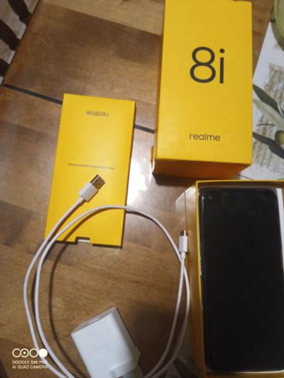 Лот: 19572596. Фото: 1. Смартфон Realme 8i. Смартфоны
