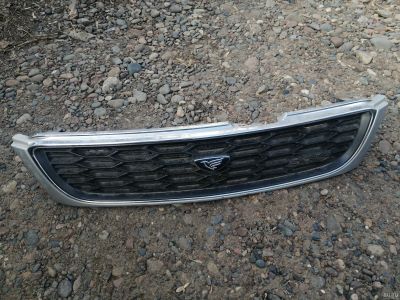 Лот: 17524754. Фото: 1. Решетка радиатора на Nissan bluebird... Кузов