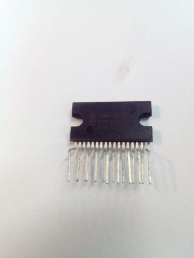 Лот: 10884413. Фото: 1. TDA 1562Q. Микросхемы
