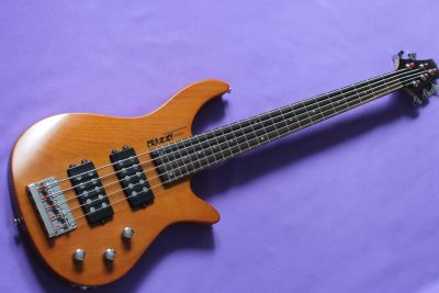 Лот: 12017496. Фото: 1. Crazzy 5 strings bass Made in... Гитары