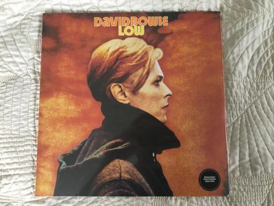 Лот: 11600495. Фото: 1. LP David Bowie Low 1977/2018 S... Аудиозаписи