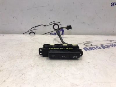 Лот: 21709881. Фото: 1. блок кнопок Honda Domani MB3. Двигатель и элементы двигателя