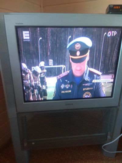 Лот: 19088746. Фото: 1. Телевизор Sony Trinitron. Телевизоры