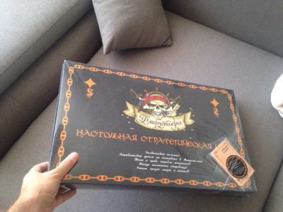 Лот: 6442953. Фото: 1. Настольная игра "Флибустьеры... Настольные игры, карты