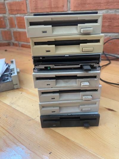 Лот: 20519169. Фото: 1. floppy флопи флоппи дисковод FDD... Приводы CD, DVD, BR, FDD