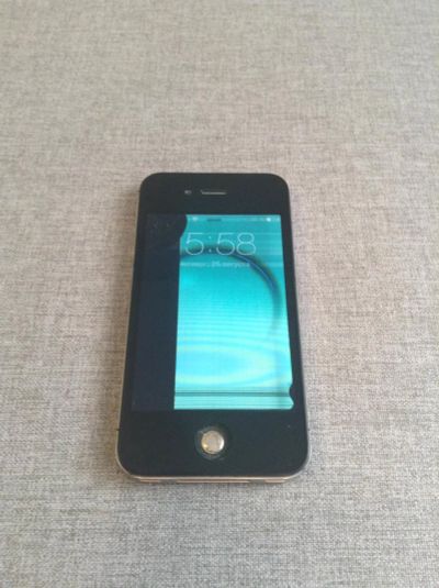 Лот: 8071308. Фото: 1. iPhone 4S 16Gb [Без обмена]. Смартфоны