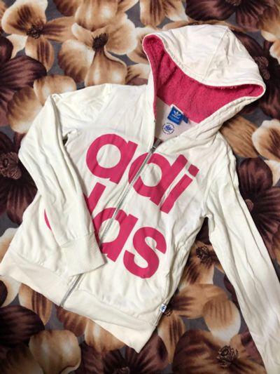 Лот: 17711412. Фото: 1. Толстовка Adidas Р. 42. Свитеры, толстовки, худи