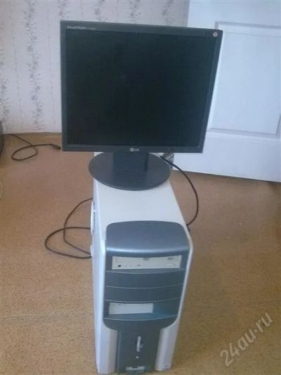 Лот: 774314. Фото: 1. монитор lcd + системник. Компьютеры в сборе