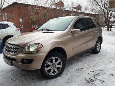 Лот: 10945116. Фото: 1. Продам mercedes- benz ml350. Автомобили