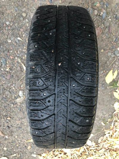Лот: 12316239. Фото: 1. Шины Bridgestone Ice Cruiser 7000... Шины