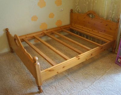 Лот: 17257251. Фото: 1. Кровать двуспальная из массива... Кровати