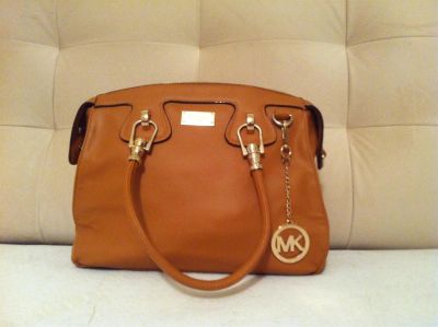Лот: 3577290. Фото: 1. сумка женская Michael Kors коричневая... Сумки
