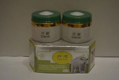 Лот: 18036237. Фото: 1. Отбеливающий набор QianDi с овечьей... Уход за лицом 