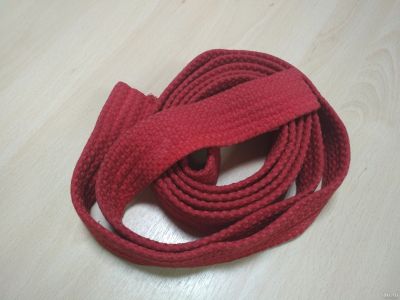 Лот: 18479401. Фото: 1. Пояс для единоборств, красный... Одежда для боевых искусств