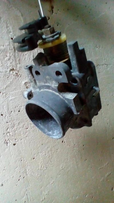 Лот: 11498736. Фото: 1. корпус дроссельной заслонки 7A-FE... Топливная система