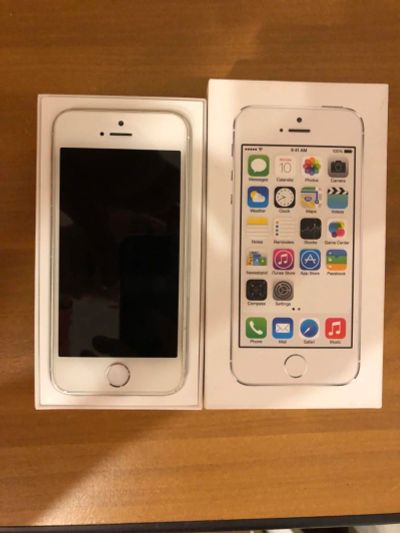 Лот: 11041928. Фото: 1. IPhone 5s. Смартфоны