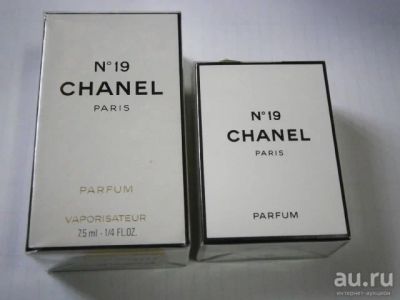 Лот: 19210971. Фото: 1. Chanel No 19 Pure Parfum 14 ml... Женская парфюмерия