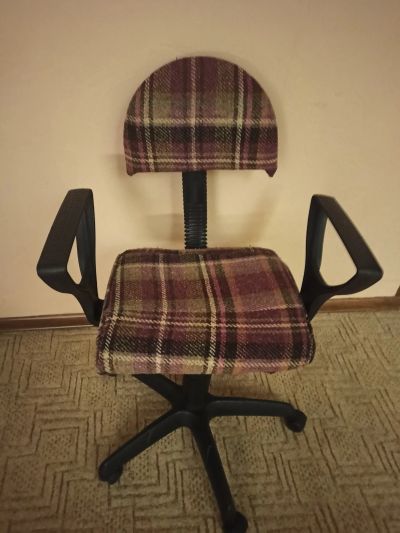 Лот: 18396415. Фото: 1. Офисное кресло. Стулья и кресла офисные