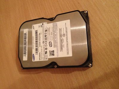 Лот: 3873764. Фото: 1. Жесткий диск 200 Gb. Жёсткие диски (HDD)
