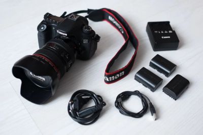 Лот: 5018636. Фото: 1. Canon EOS 60D + Canon EF 24-105mm... Цифровые зеркальные