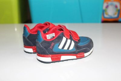 Лот: 8040532. Фото: 1. Кроссовки adidas в отличном состоянии... Кеды, кроссовки
