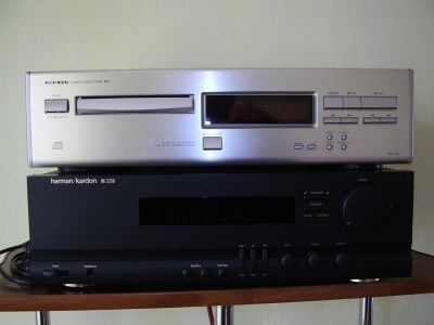 Лот: 3875718. Фото: 1. CD disk player ONKYO DX-7110. CD-проигрыватели и чейнджеры