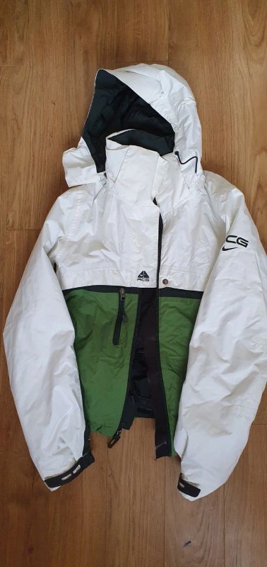Лот: 16686077. Фото: 1. Горнолыжный женский костюм Nike... Верхняя одежда