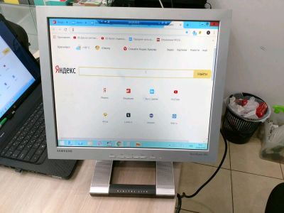 Лот: 13939601. Фото: 1. Монитор с колонками Samsung 172s. ЖК-мониторы