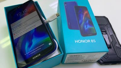 Лот: 17917540. Фото: 1. Honor 8S 32Gb. Смартфоны